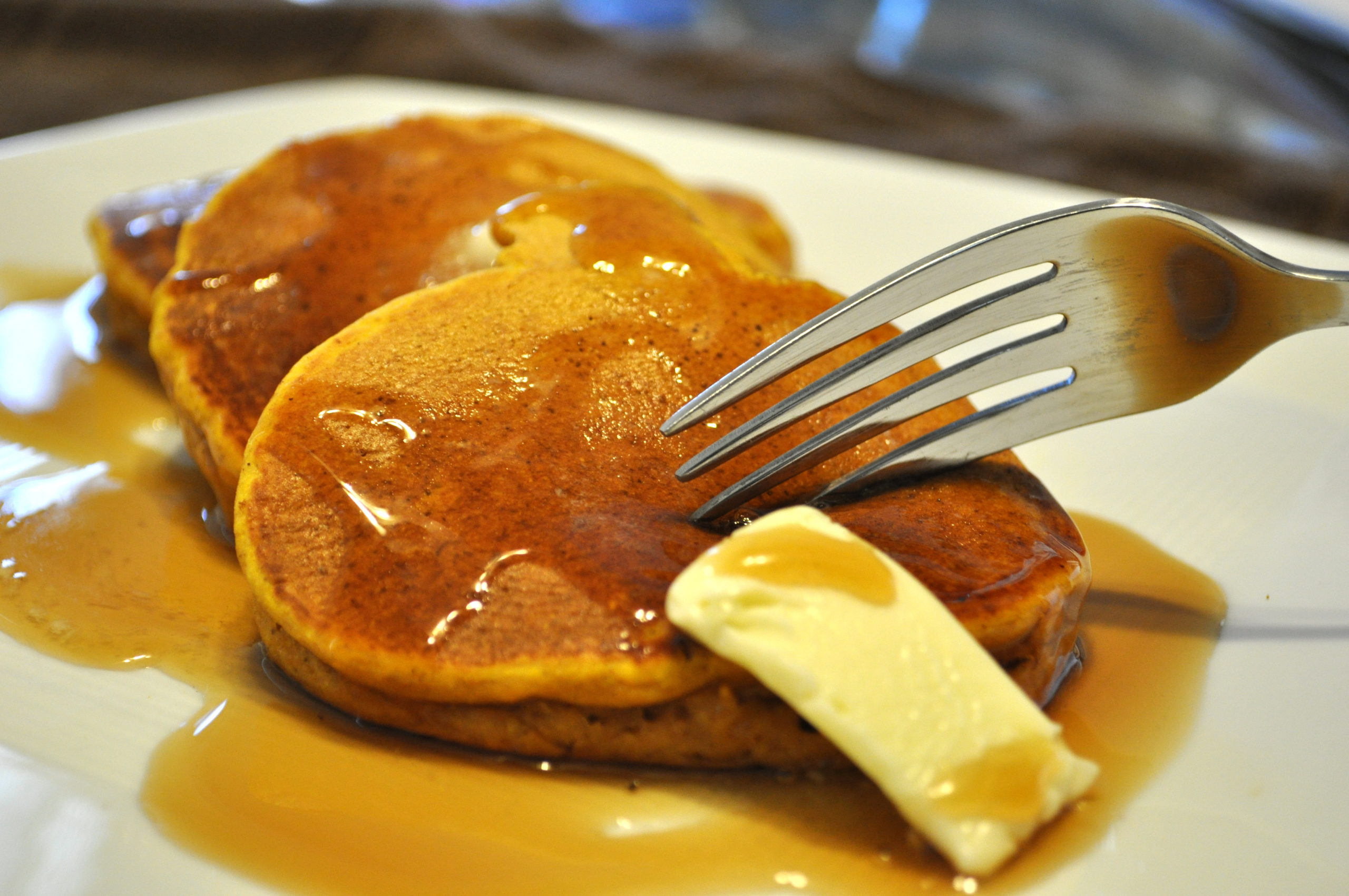 Extra Fluffy Pumpkin Spice Pancakes - Autumnal Breakfast - Meal Studio